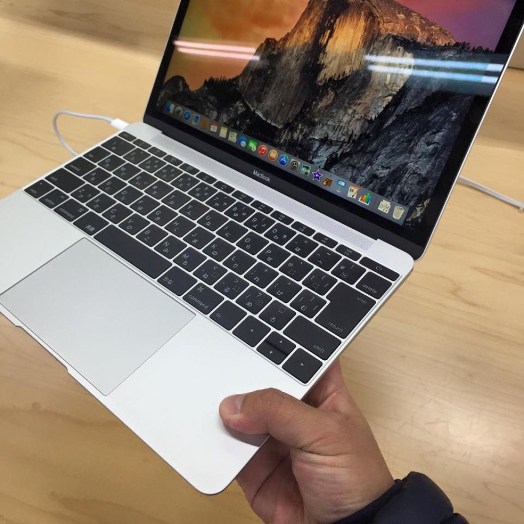 新型MacBookを買うなら何色にする? (ゴールド、スペースグレー ...